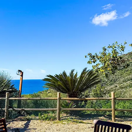 Casa Alessia , Il Tuo Angolo Di Pace A Hébergement de vacances Nisporto